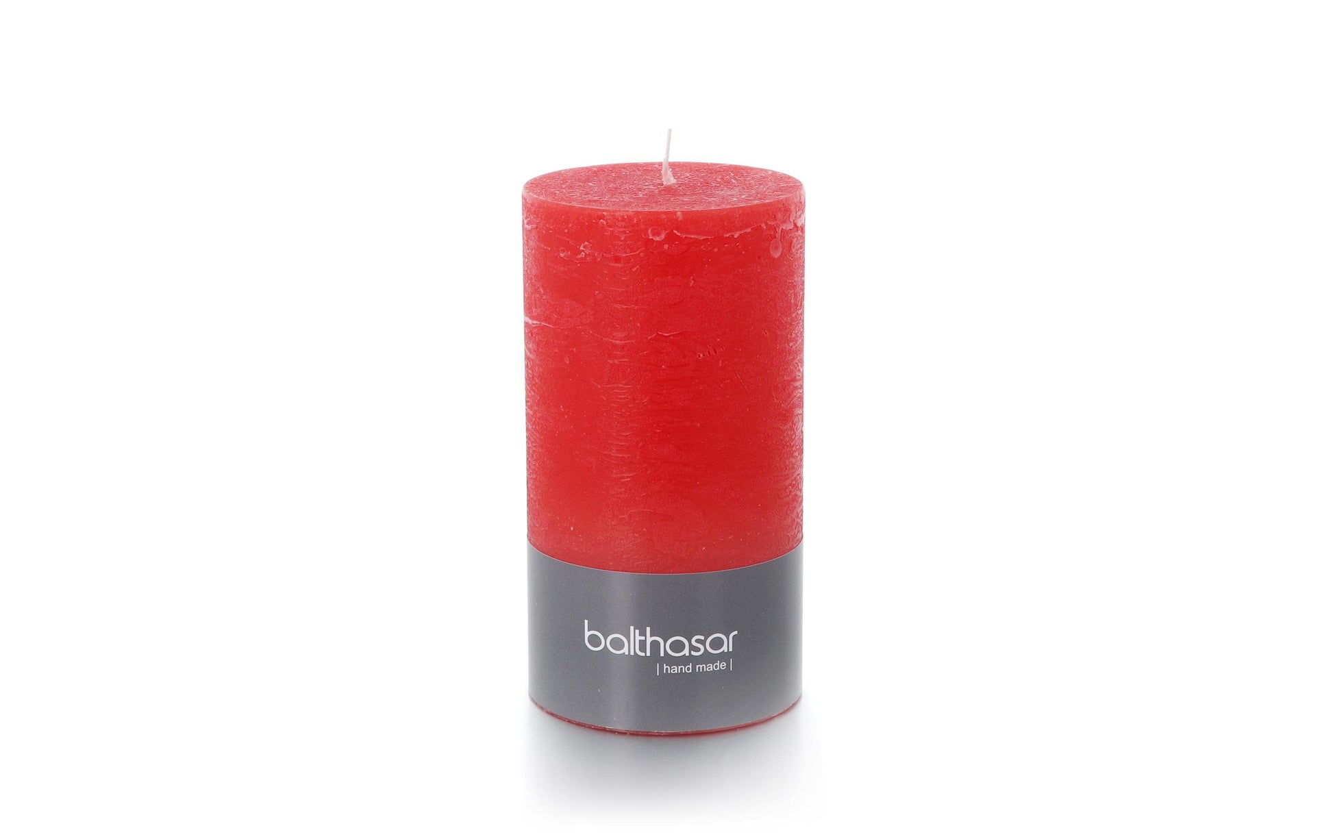 Balthasar Zylinderkerze Rustico – Ø 7 × 13 cm – Paraffin, rot – 60 h