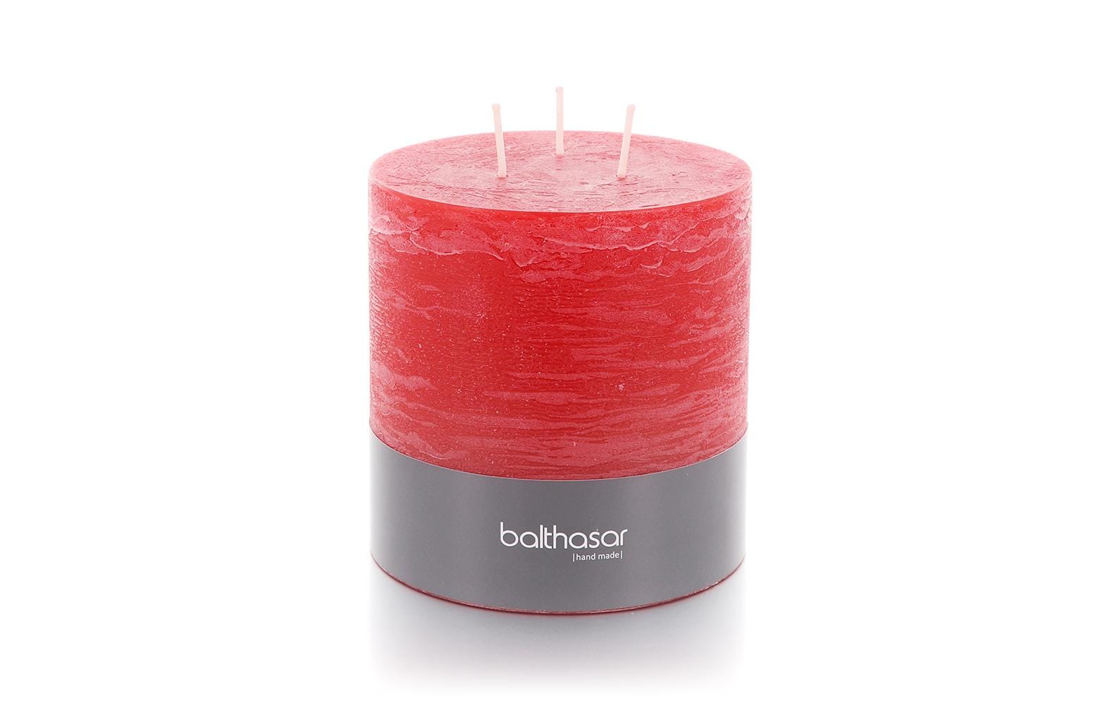 Balthasar Rustico Zylinderkerze – Ø 12 × 12 cm – 3-Dochte, 70 h, rot