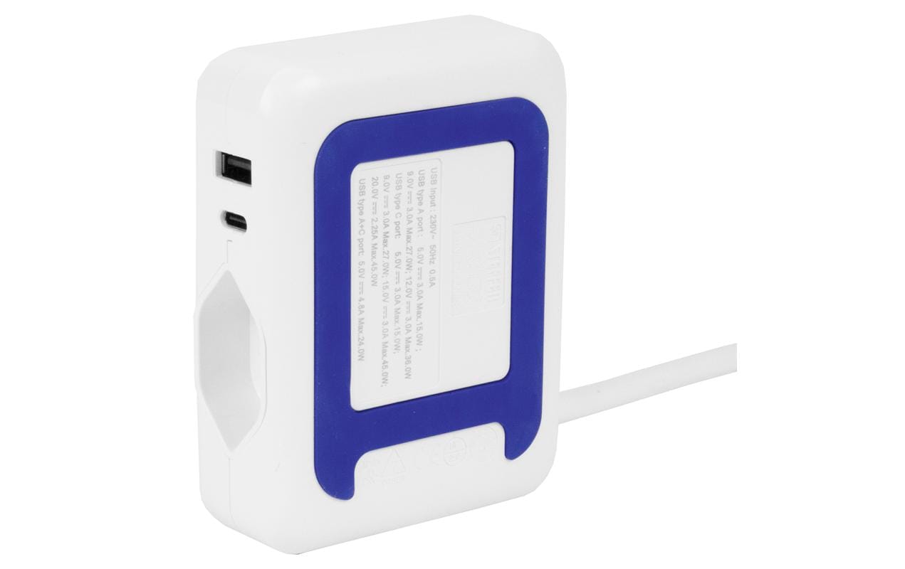 Steffen IQ Steckdosenleiste, 3×T13, 1×USB‑A 36 W + 1×USB‑C PD 45 W, 1,5 m, IP20, Eingang T12 – weiss