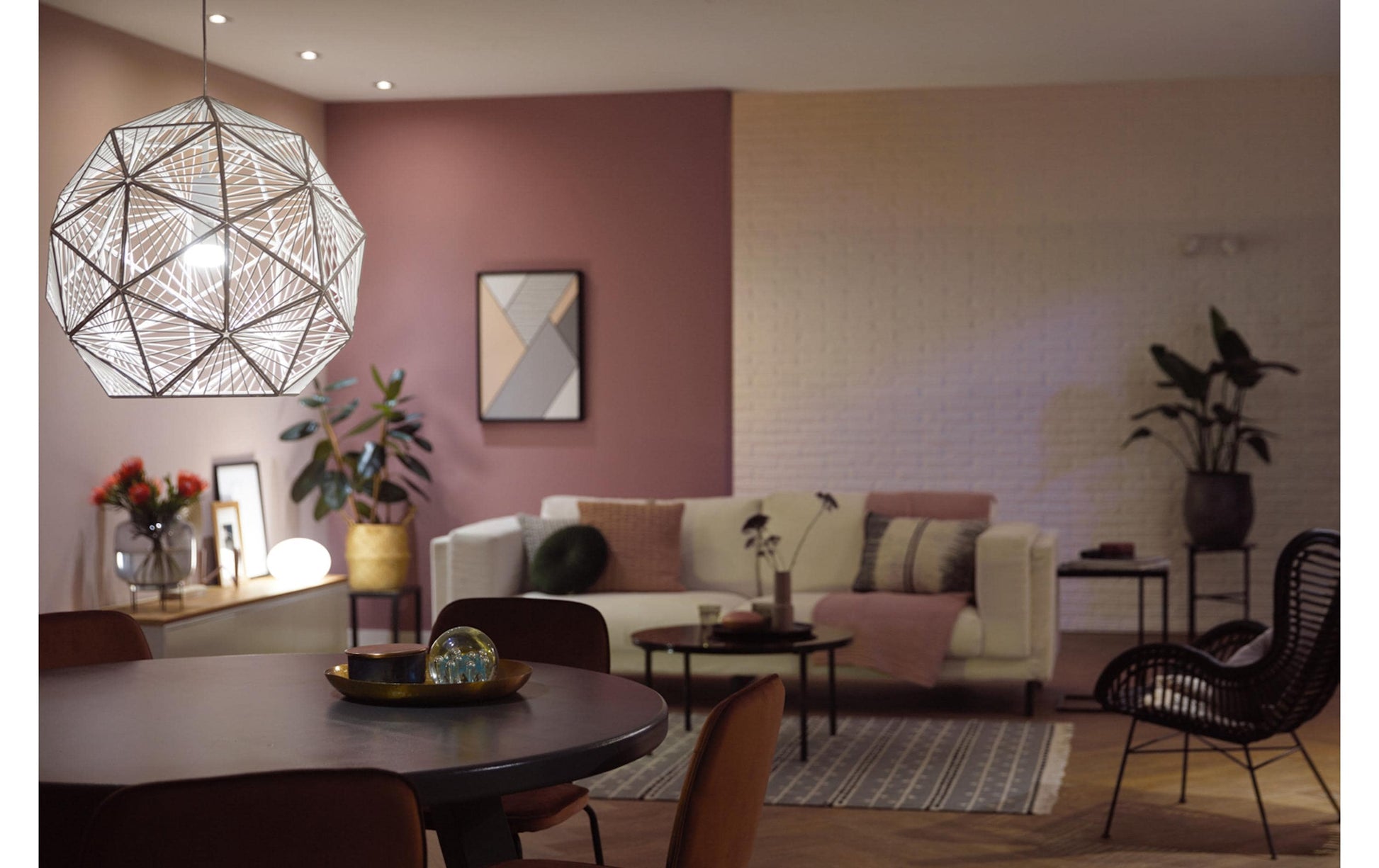 Philips by Signify Philips Hue Smart-Leuchtmittel E27 Weiss – 1055 lm, 2700 K, App-Steuerung, dimmbar – 3er-Pack