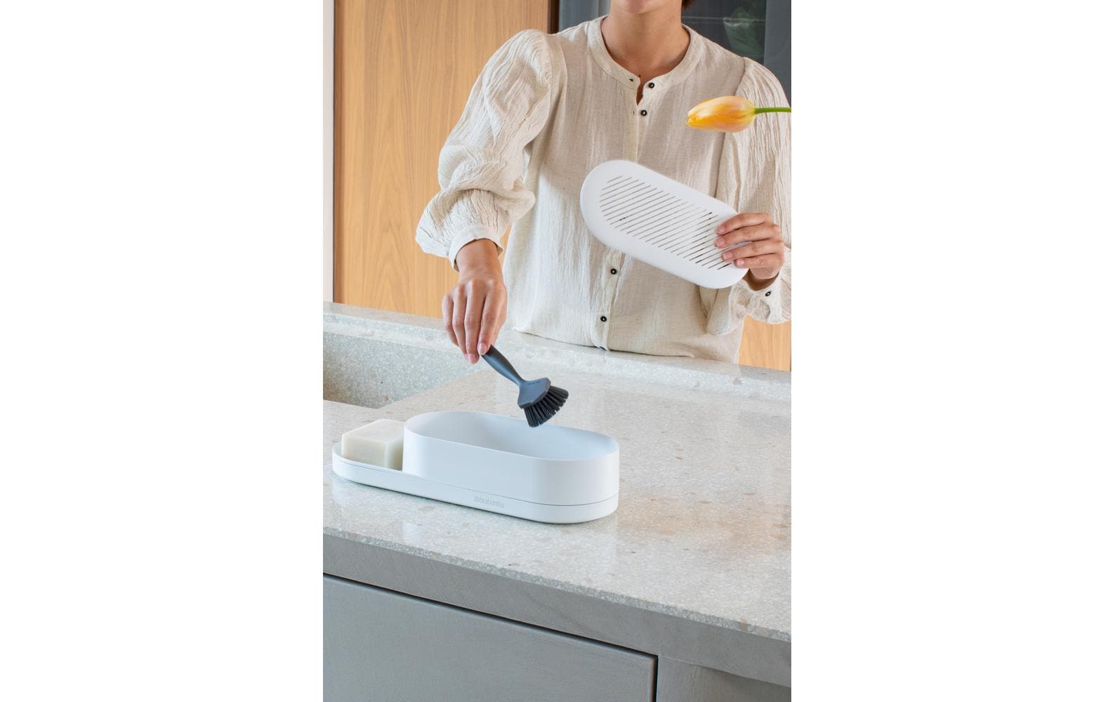 Brabantia Utensilienhalter (wandmontiert) 35,2 × 13 × 15 cm, Kunststoff/Silikon, weiss