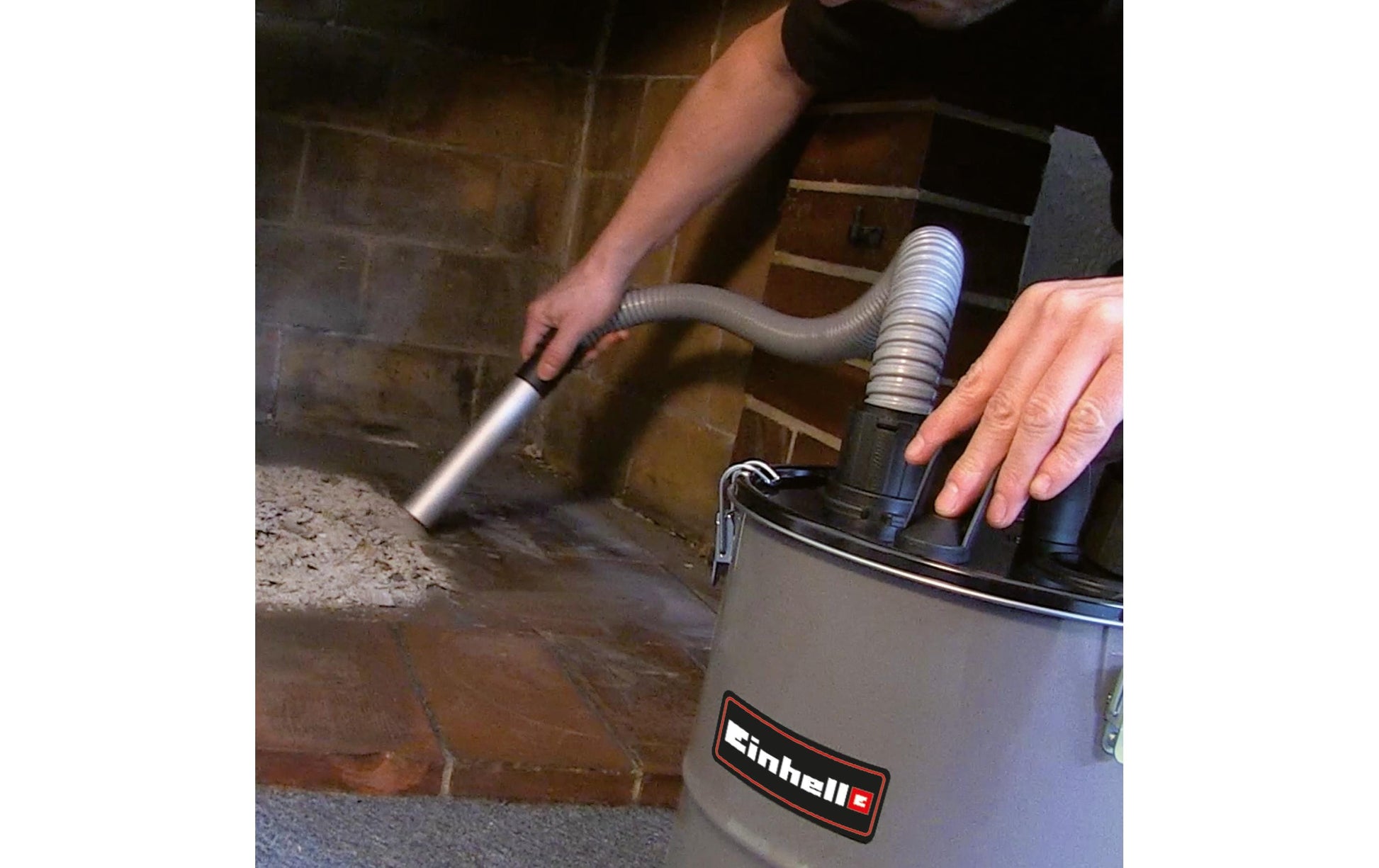 Einhell Aschefeinfilter – 18 l, Schlauch 1,0 m – Grau – 31,8×31,7×35,5 cm