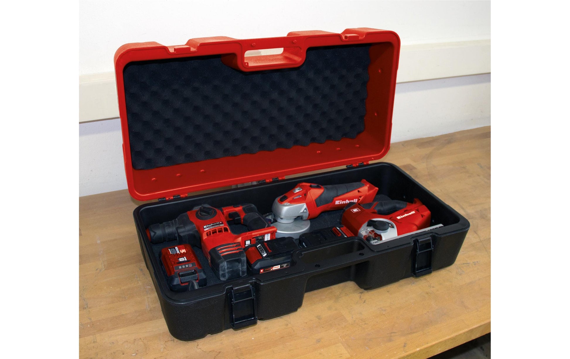 Einhell E-Box L70/35 PXC Werkzeugkoffer – leer, mit Handgriff, rot, B 700 × H 350 × T 250 mm