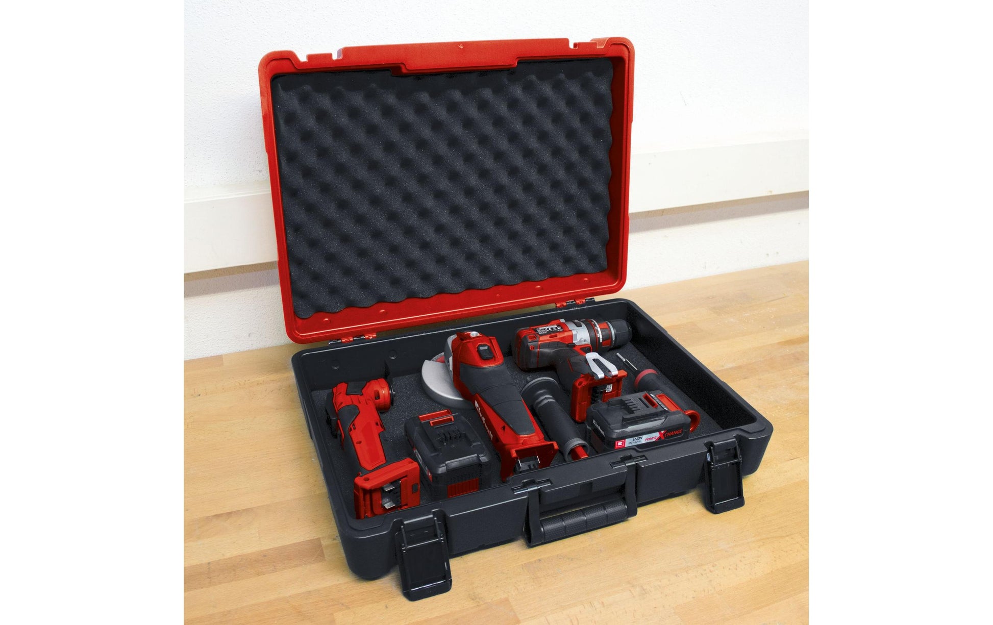 Einhell E-Box M55 Systemkoffer – leer, spritzwassergeschützt, rot, B 550 × H 400 × T 150 mm, für PXC