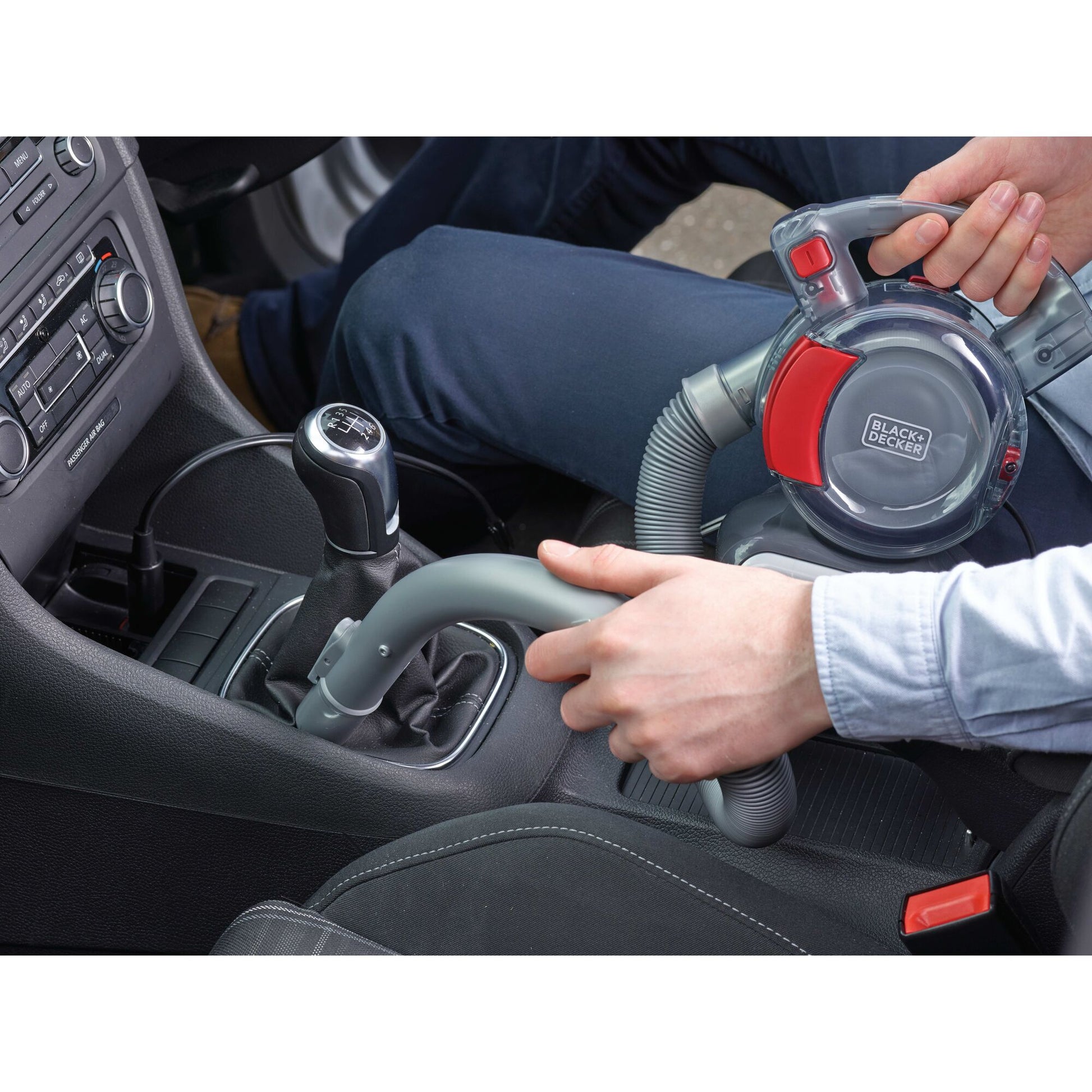 Black & Decker Absauganlage PD1200AV-XJ – 12,5 W, 0,6 l, 2 Aufsätze, Kabel 5,0 m