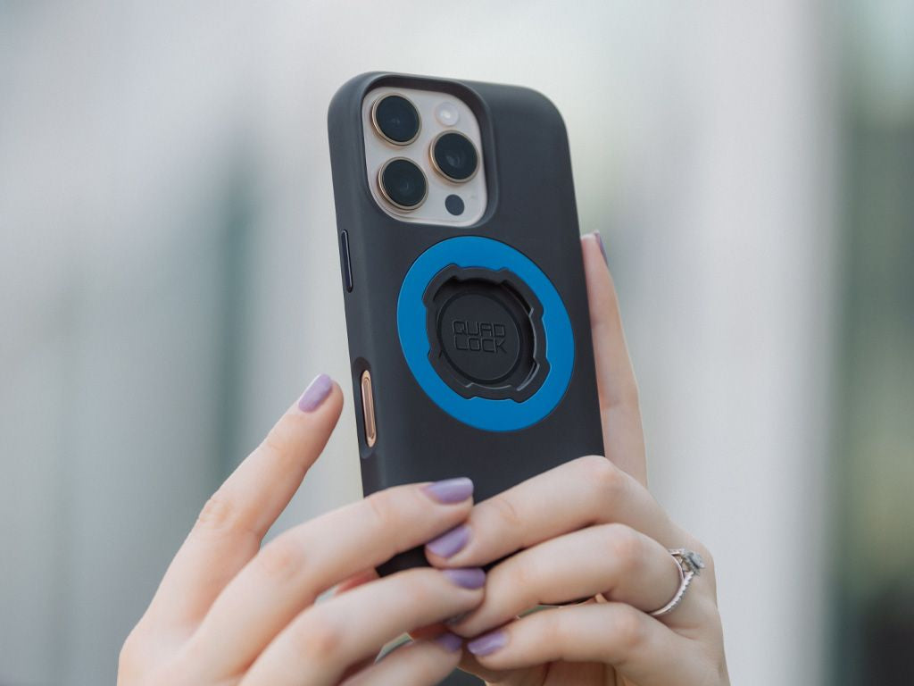 Quad Lock Backcover – für Apple iPhone 16 Plus, PC+TPU+Mikrofaser, Schwarz, Gurthalterung, kabelloses Laden