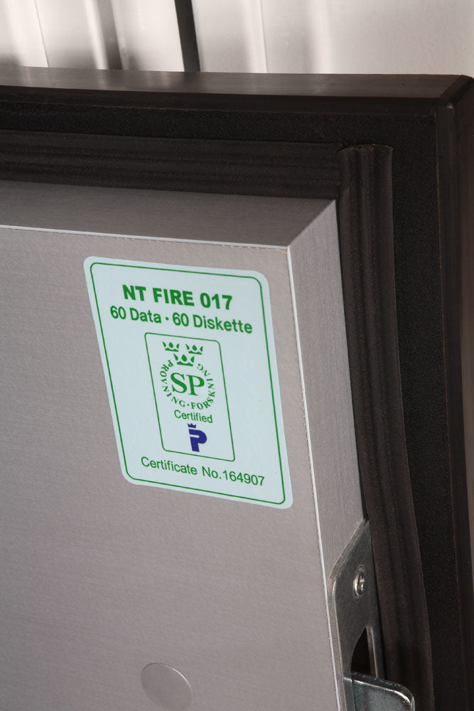 Phoenix Safe Co. Phoenix Feuerschutzbox DATACARE DS2001F – Fingerabdruck – 7,0 l – Feuerschutz 60 min – Weiss