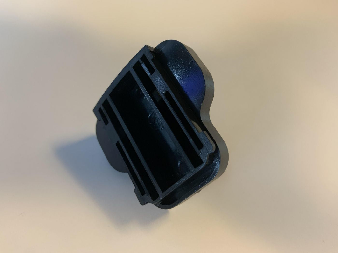 Vivolink VLPSUPLUG-UK Reiseadapter Typ G (VK) – für Vivolink VL120023/VL120010/VL120016 – Schwarz