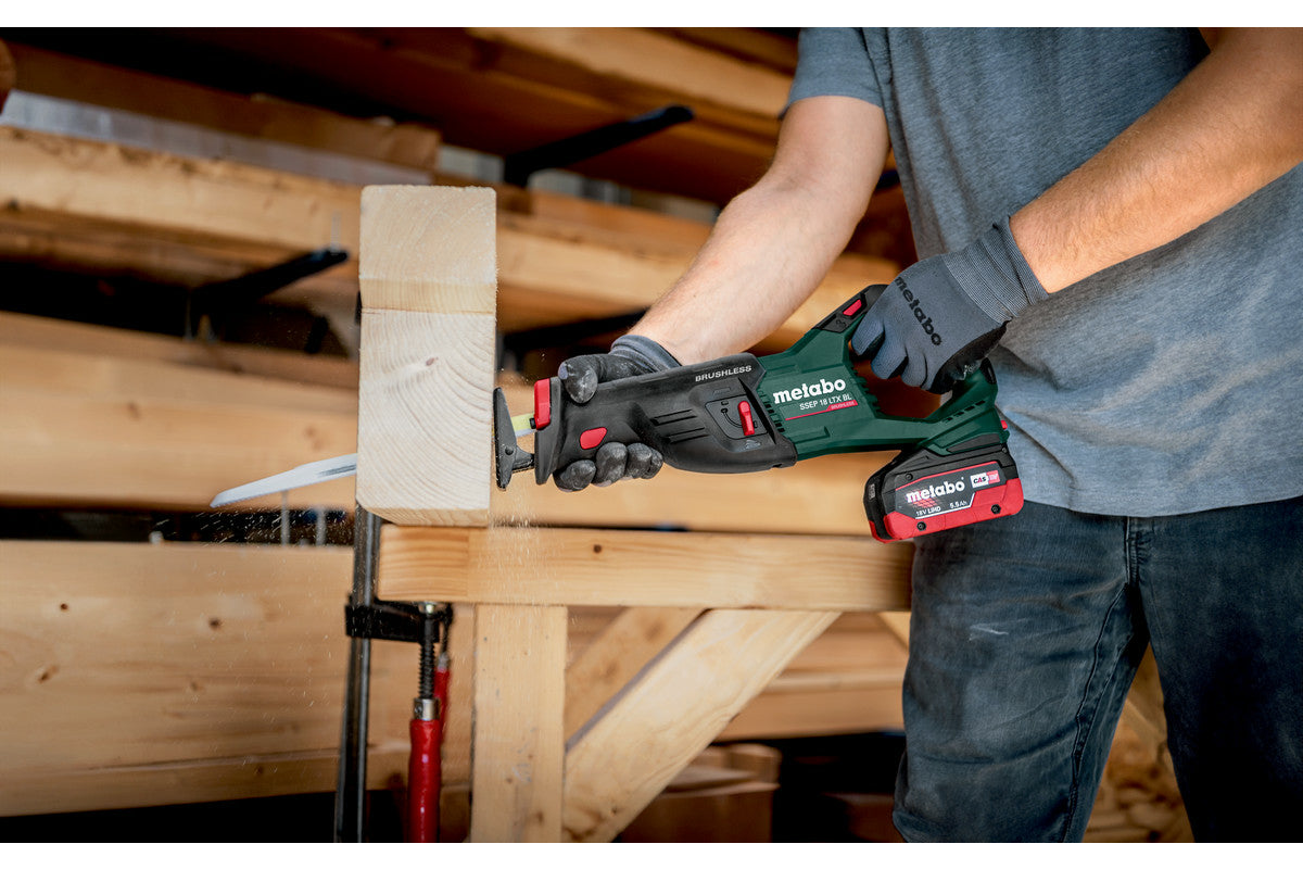 Metabo Säbelsäge SSEP 18 LT BL – 18 V (CAS) – Hub 32 mm – Solo – Bürstenlos