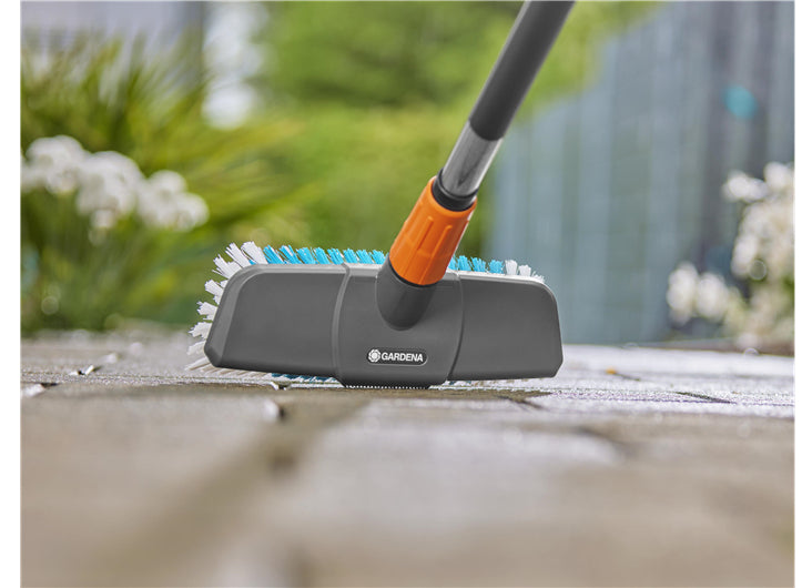 Gardena Stielbürste Cleansystem – 28,8×14×12 cm, schwarz/blau/weiss