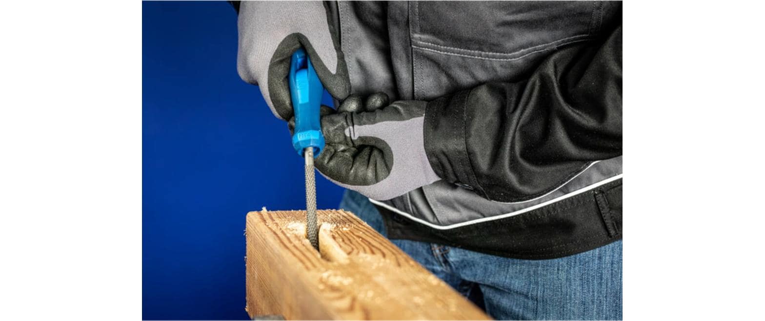 PFERD R Holzraspel – Länge 250 mm, Hieb 2, Breite 11,5 mm – mit Heft