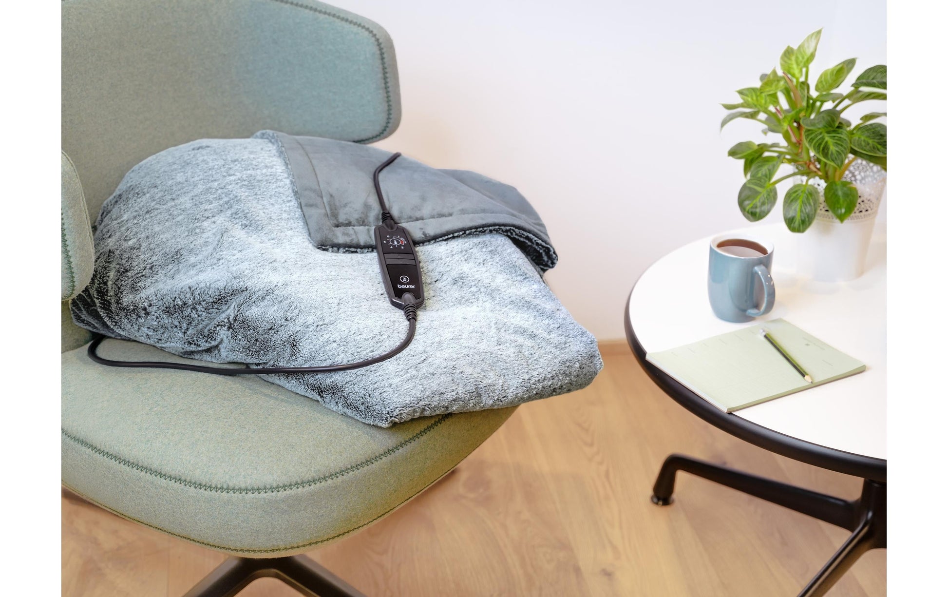 Beurer Wohndecke – Mikrofaser, Grau – 130 × 180 cm – OEKO-TEX Standard 100