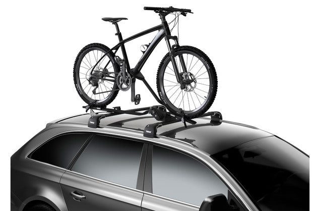 Thule Dach-Fahrradträger ProRide 598 – für SquareBar Evo – bis 20 kg, bis 3" Reifen – schwarz