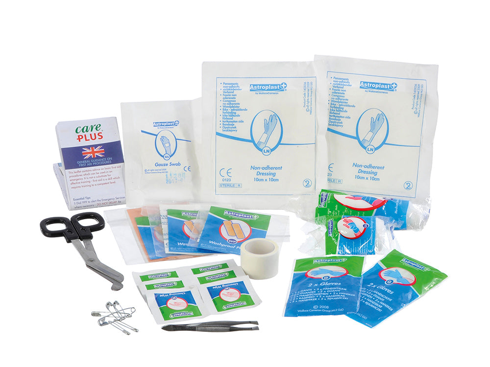 Plus Care Plus Erste-Hilfe-Set Compact – rot, Stoff, 170 × 120 × 60 mm