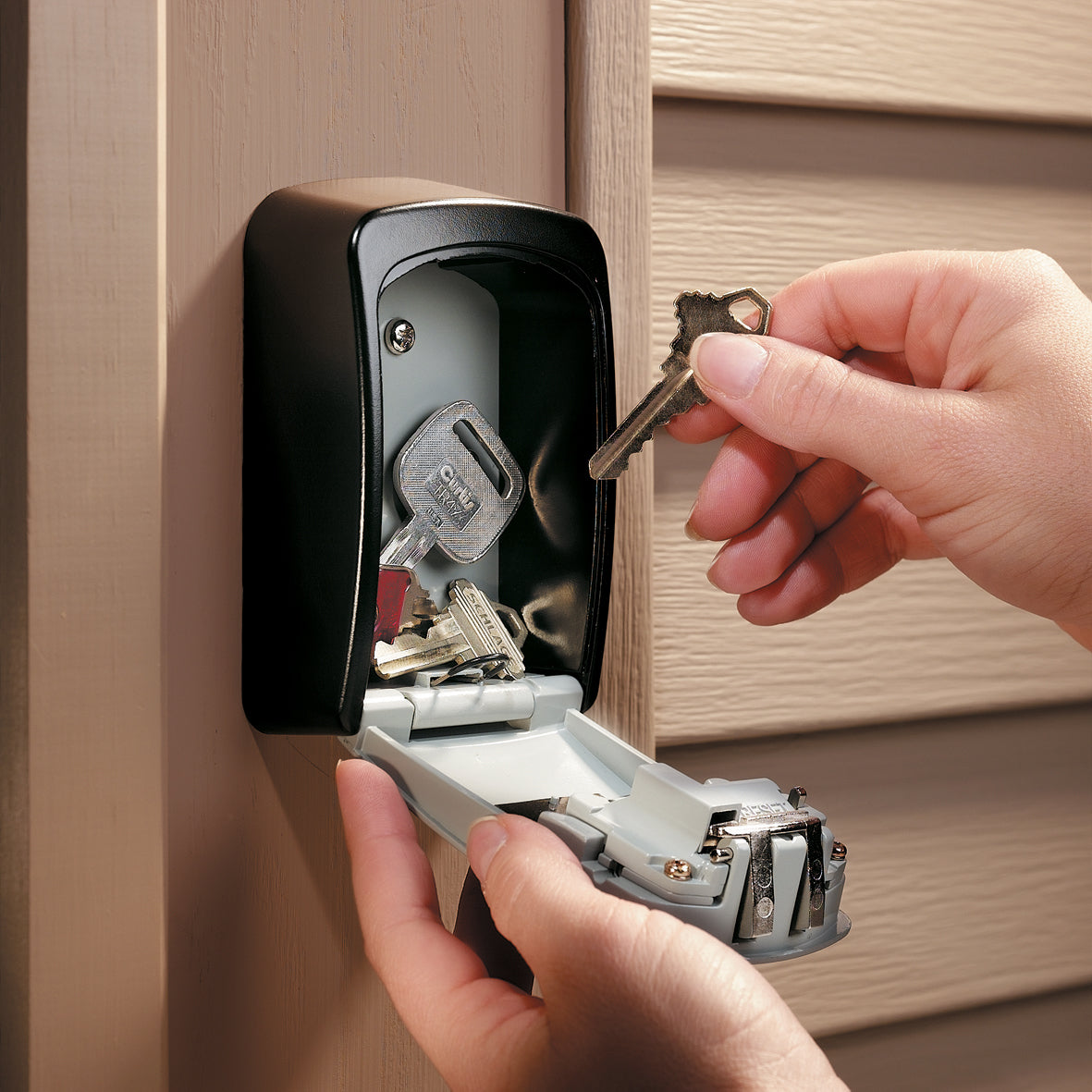 MASTER LOCK Masterlock 5401EURD – Schlüsseldepot, Zahlenschloss, Metall, Silber