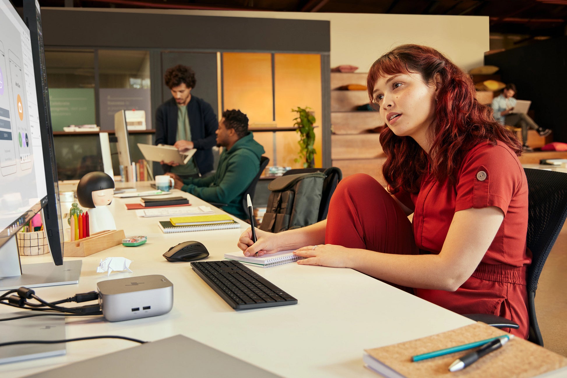 HP Ultra G6 Dockingstation – TB4, 2× DP, 1× HDMI, 5× USB-A/3× USB-C, 180 W PD, 2,5GbE, für Windows/Mac