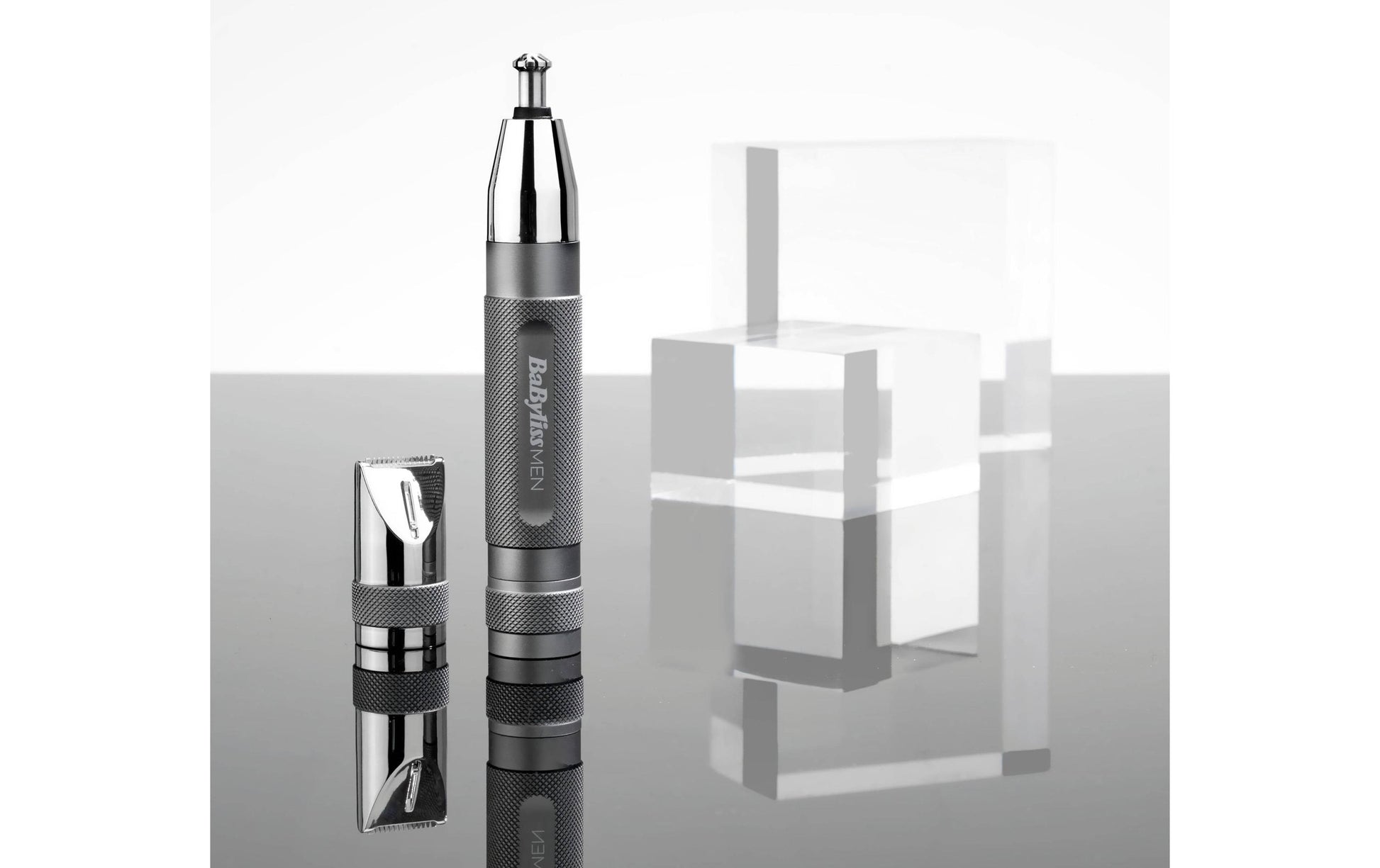 BaByliss Nasenhaarschneider E116E – batteriebetrieben, 2 Kammaufsätze – grau, Edelstahlmesser