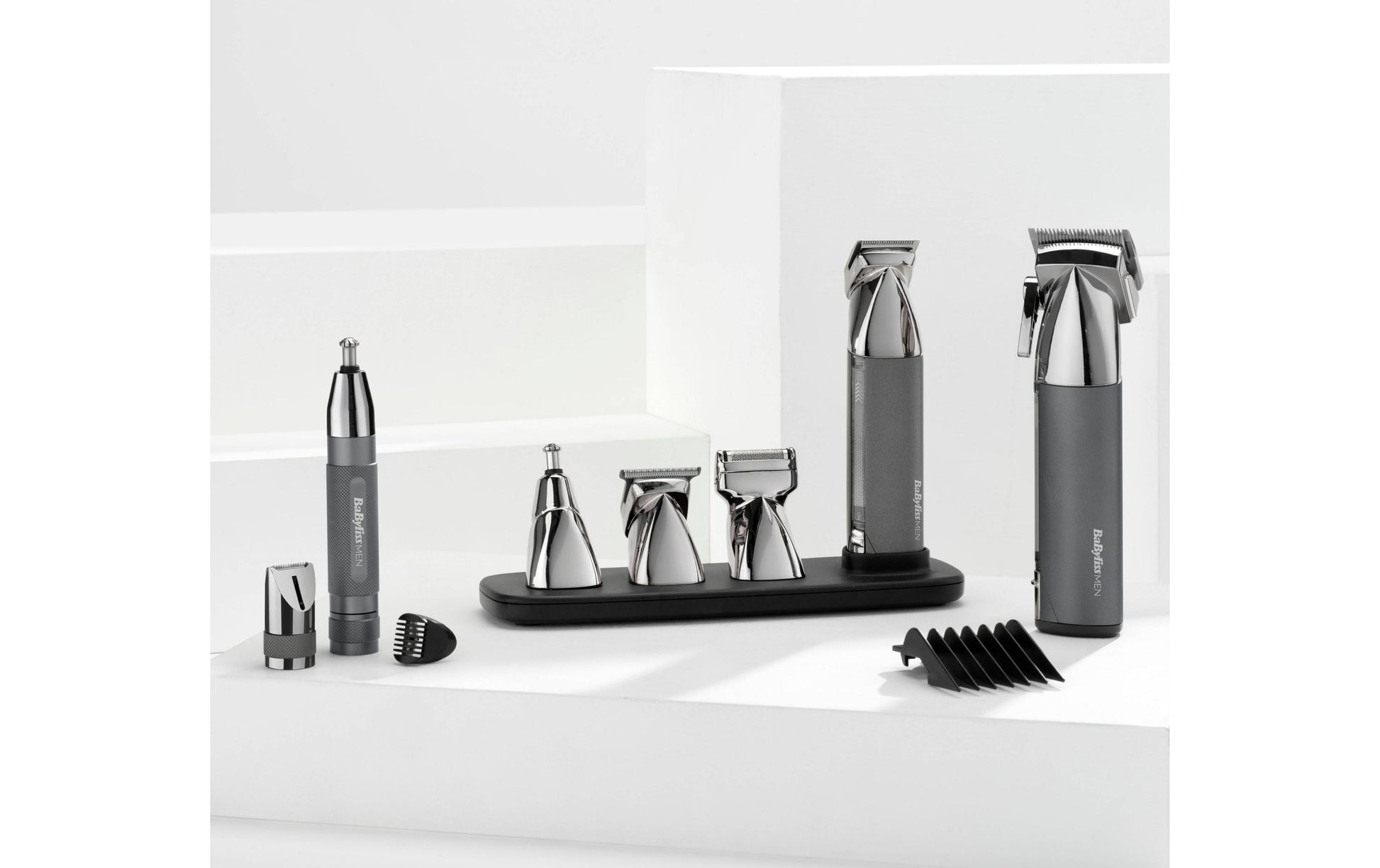 BaByliss Nasenhaarschneider E116E – batteriebetrieben, 2 Kammaufsätze – grau, Edelstahlmesser