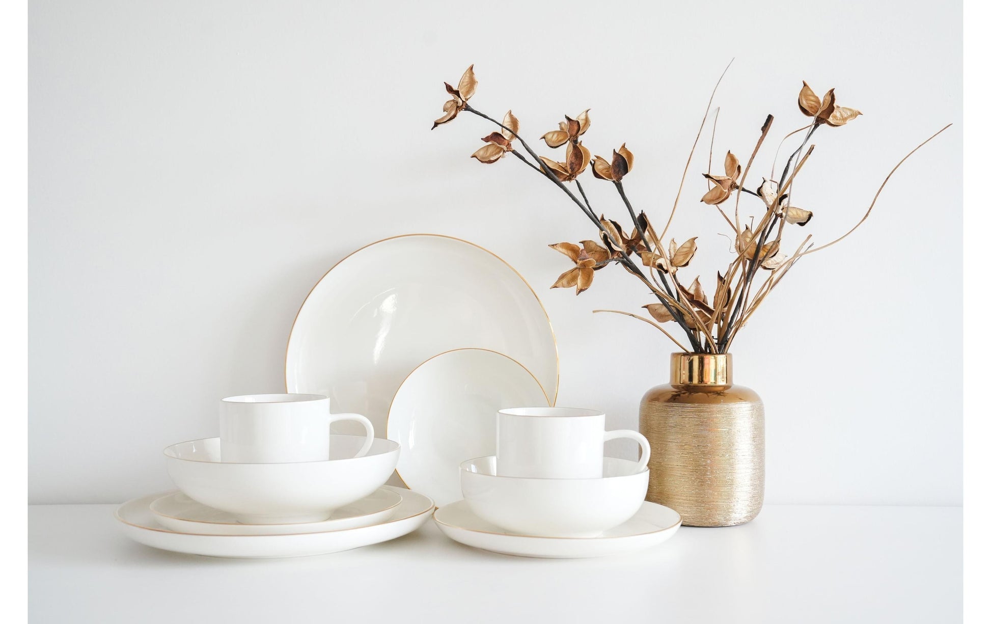 Furber. Furber Speiseteller – 6er Set, Ø 21 cm, Knochenporzellan, Weiss/Gold, spülmaschinenfest