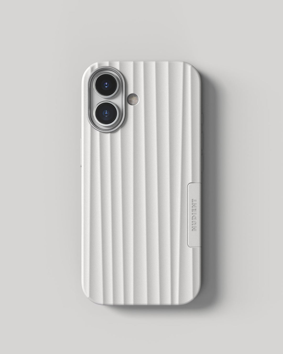 Nudient – Backcover – für Apple iPhone 17 – weiss – MagSafe-kompatibel