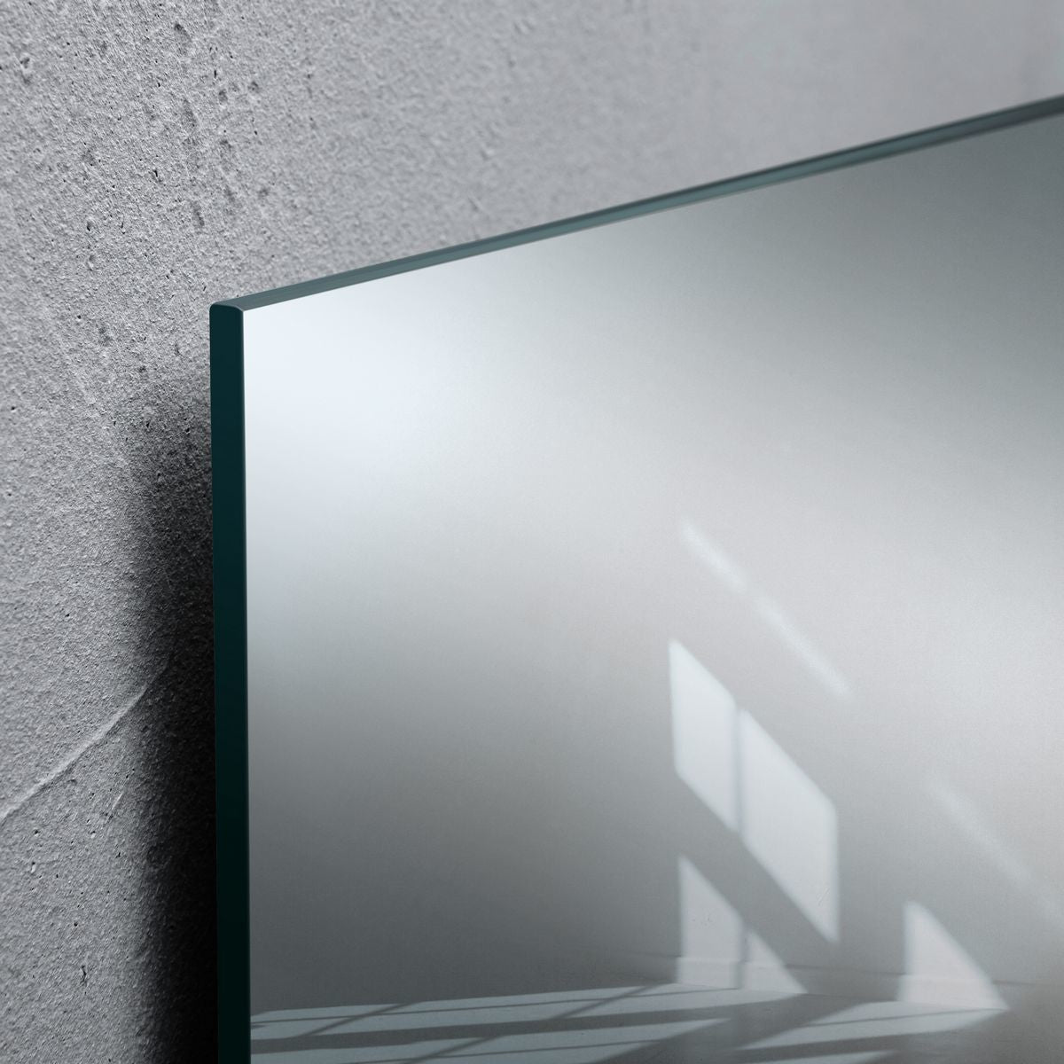 Sigel Whiteboard – 48 × 48 cm, Glas, magnetisch, Wandmontage, inkl. Magnete, Montagesatz