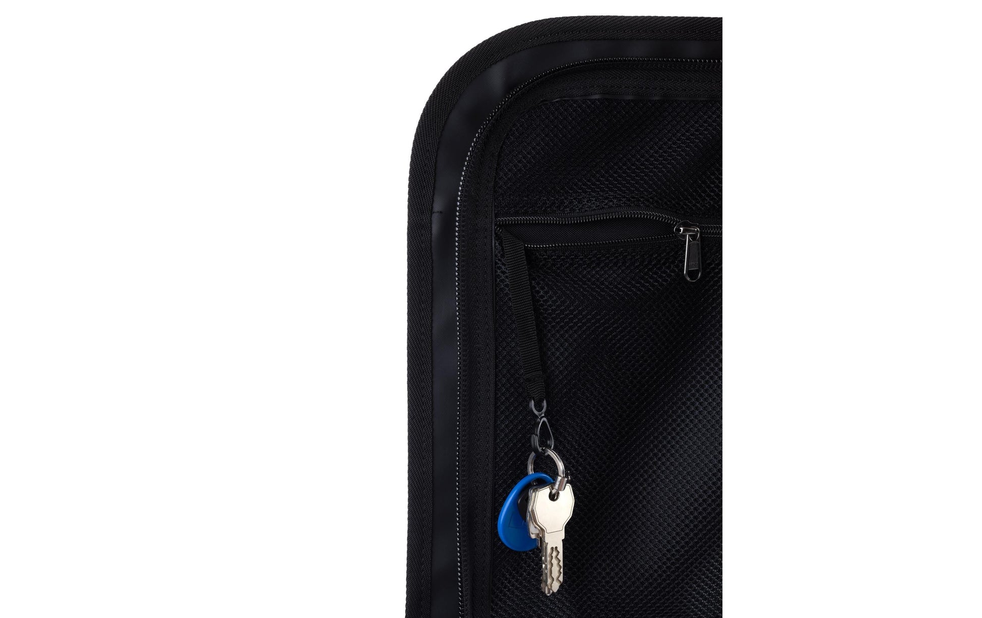KOOR Sporttasche Sooma – 70 l, aus rPET, schwarz, 38,5 × 38,5 × 73 cm