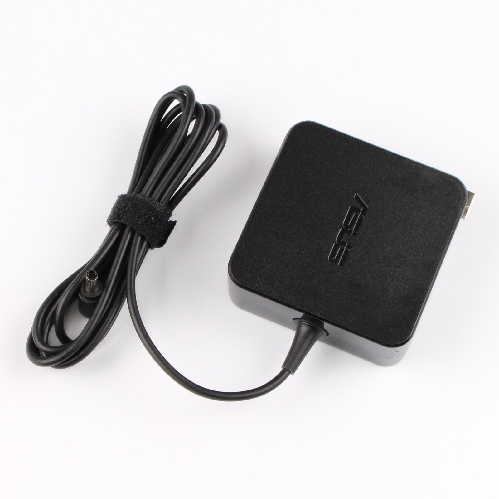 ASUS 0A001-00047100 Netzteil 65 W – 19 V, für ASUS P751JA, PU450CD, P500CA und andere – schwarz