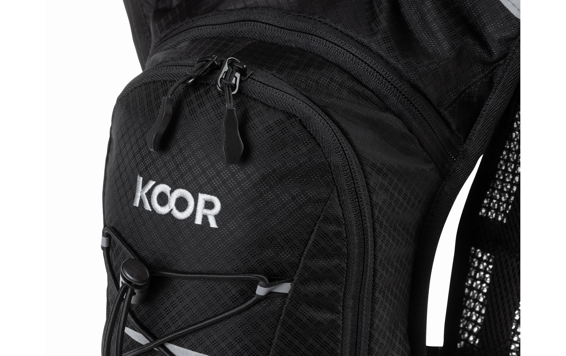 KOOR Sportrucksack F01607 – 6 l, wasserfest, mit Reflektoren, Nylon – schwarz, 300 × 470 × 200 mm