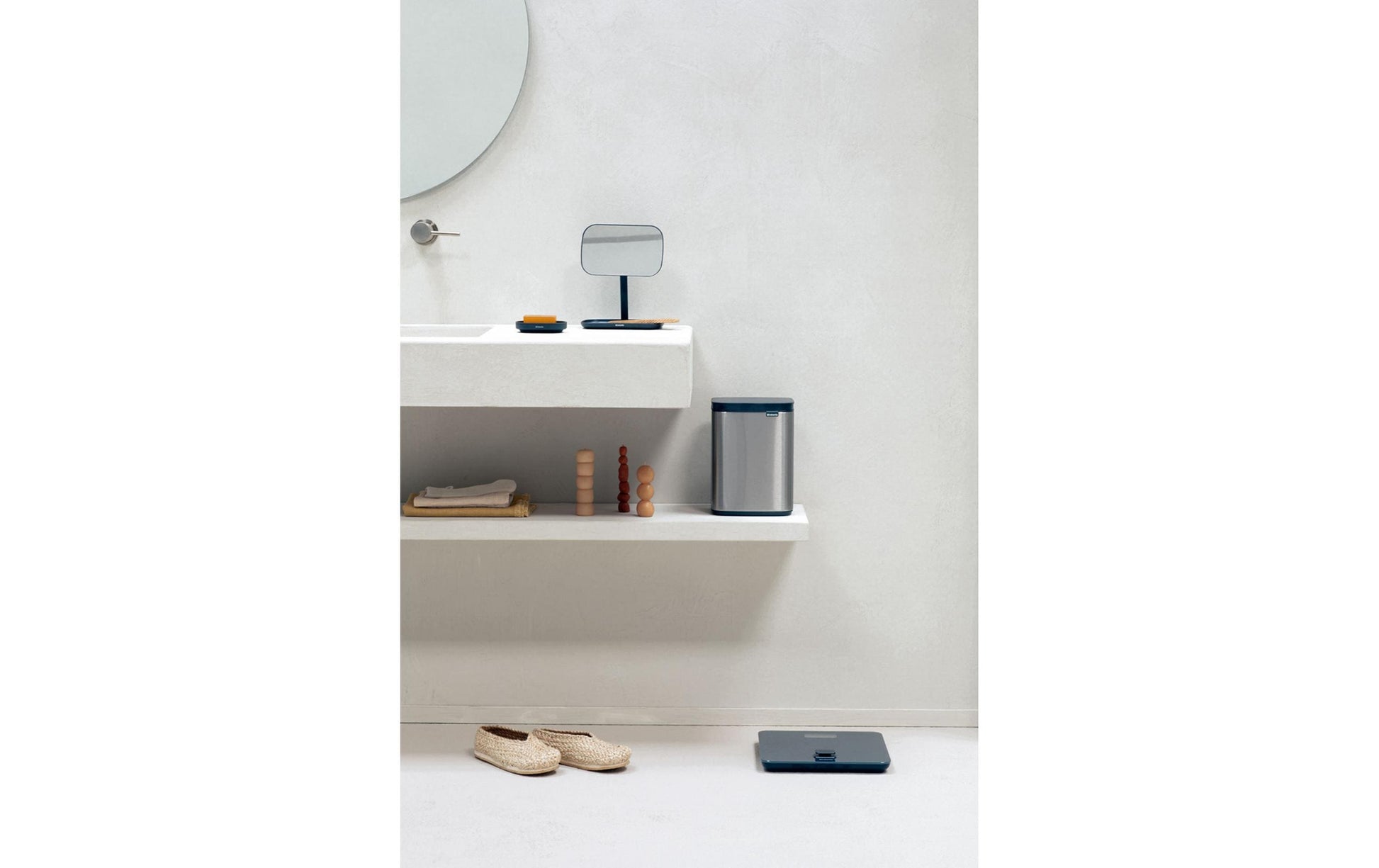 Brabantia Kosmetikeimer Bo – 4 l – Stahl, rechteckig – silber matt – Soft-Close, Anti-Fingerprint