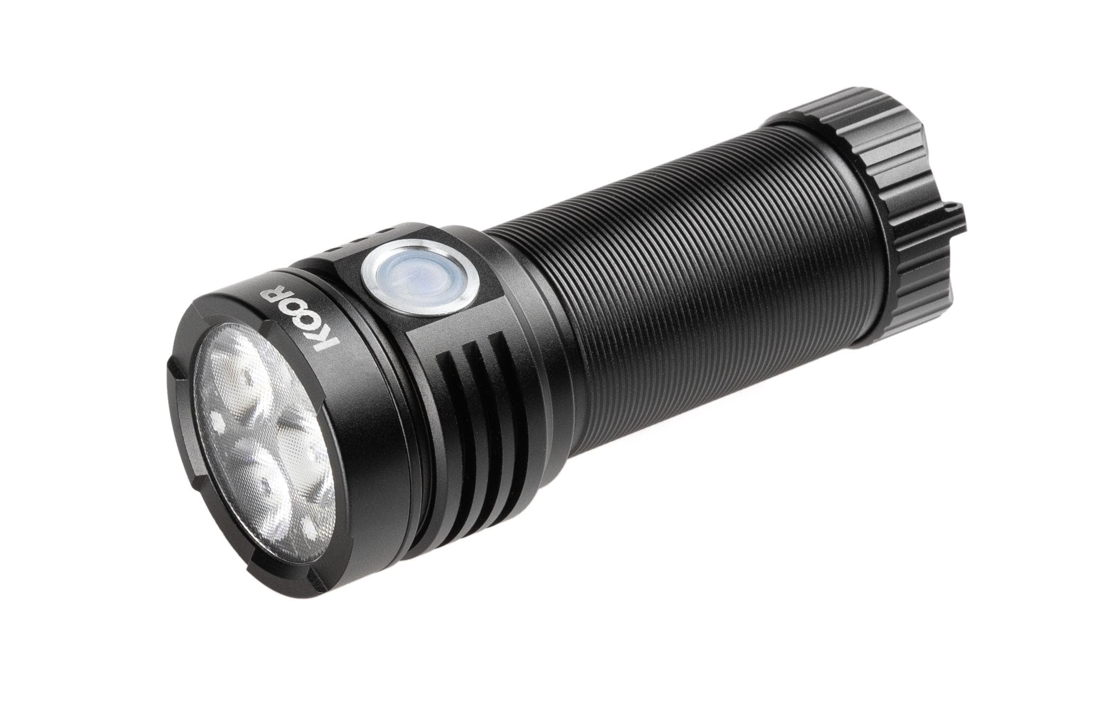 KOOR Taschenlampe F01240 – 3300 lm, 220 m, USB, 3700 mAh, 3-Stufen – Schwarz