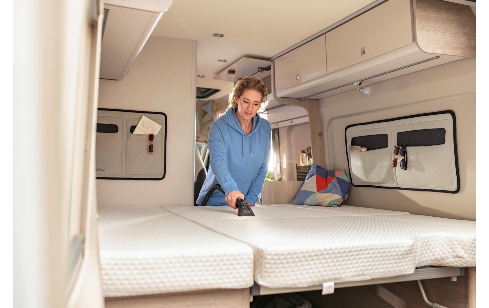 Kärcher Waschsauger SE 3-18 Compact – 184 W, 1,7 l Frischwassertank, Akkubetrieb, Schlauch 1,9 m