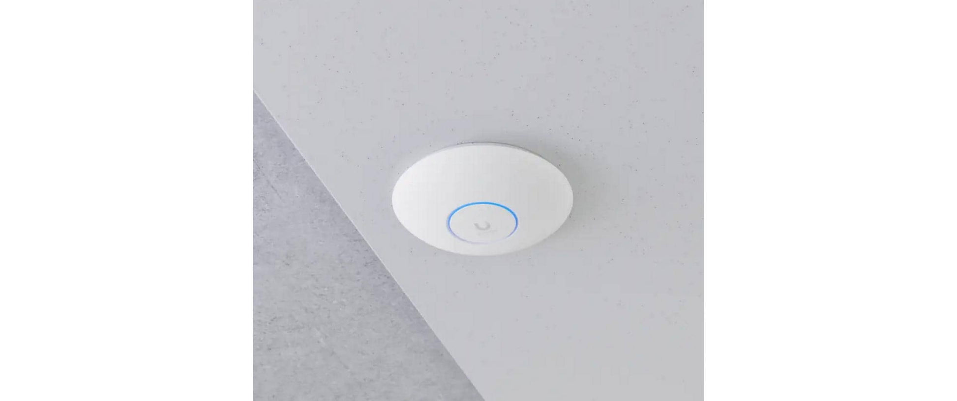 Ubiquiti UniFi U7 Pro – Wi-Fi 7 Access Point, Tri-Band (2,4/5/6 GHz), 2,5GbE, PoE+, Decke/Wand, Weiss