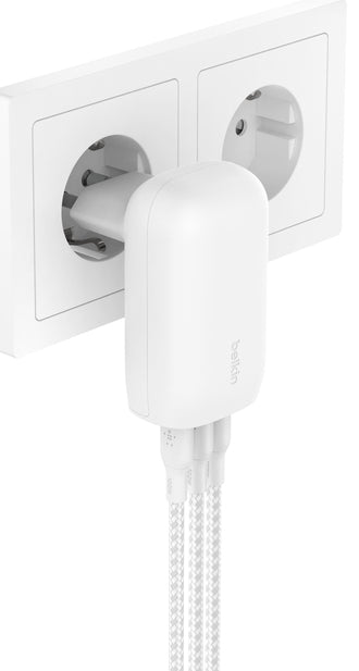 Belkin BOOST CHARGE 67 W LADEGERÄT MIT 3 USB-C-PORTS PPS-TECHNOLOGIE WEISS