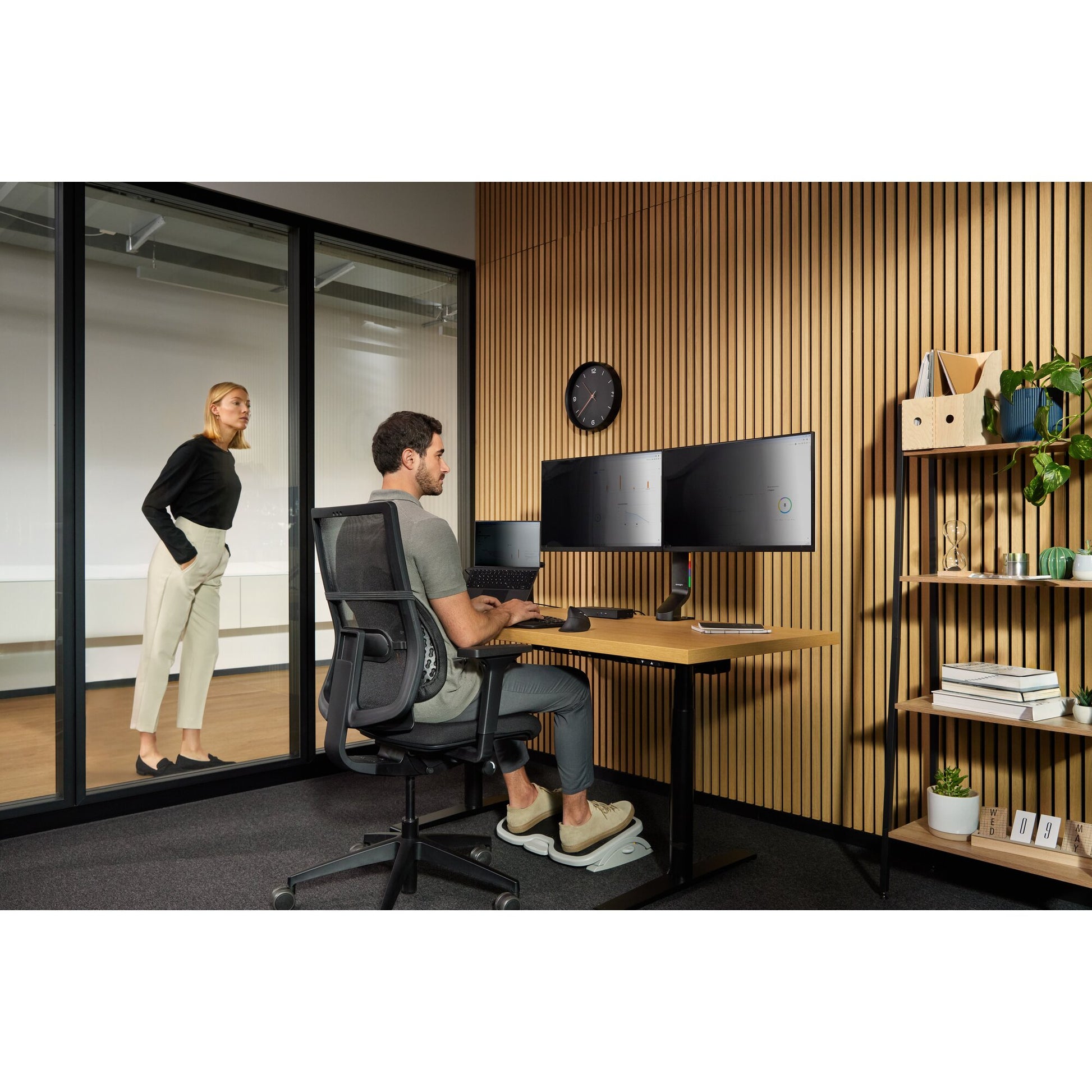 Kensington Pro Fit Ergo KB675 EQ – Tastatur TKL – Bluetooth – ohne Ziffernblock – schwarz