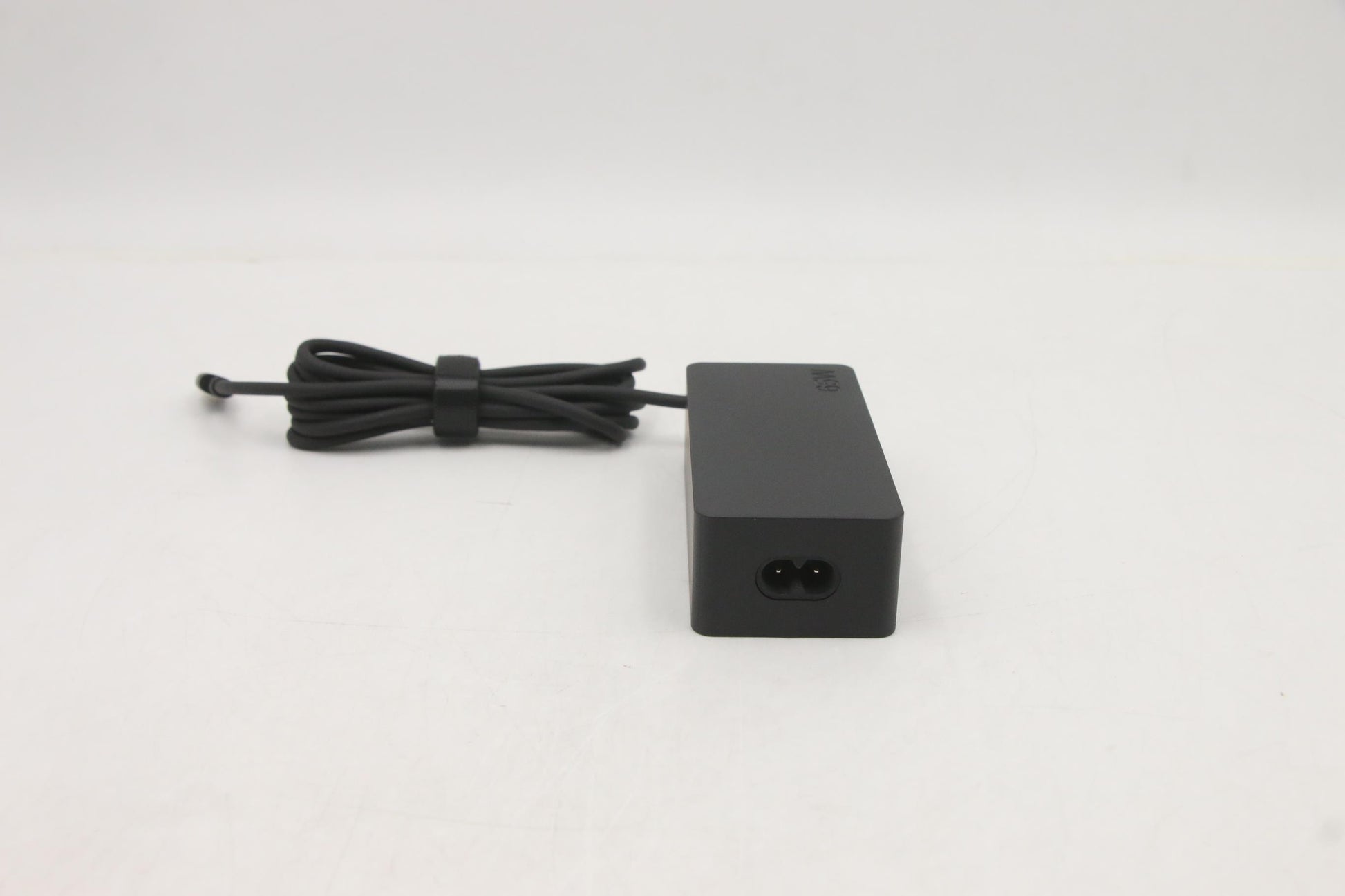 Lenovo 5A10W86262 Netzteil 65 W – für Lenovo-Laptops, schwarz