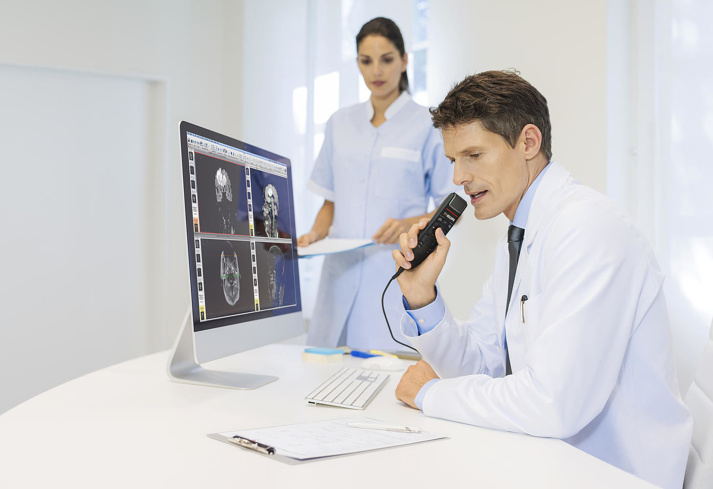 Philips SpeechMike Premium Touch SMP3710 – Diktiergerät, USB, Dunkelgrau
