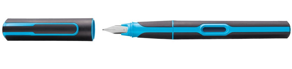 Pelikan Style P57 – Füllfederhalter – M – Schwarz/Blau – Edelstahl