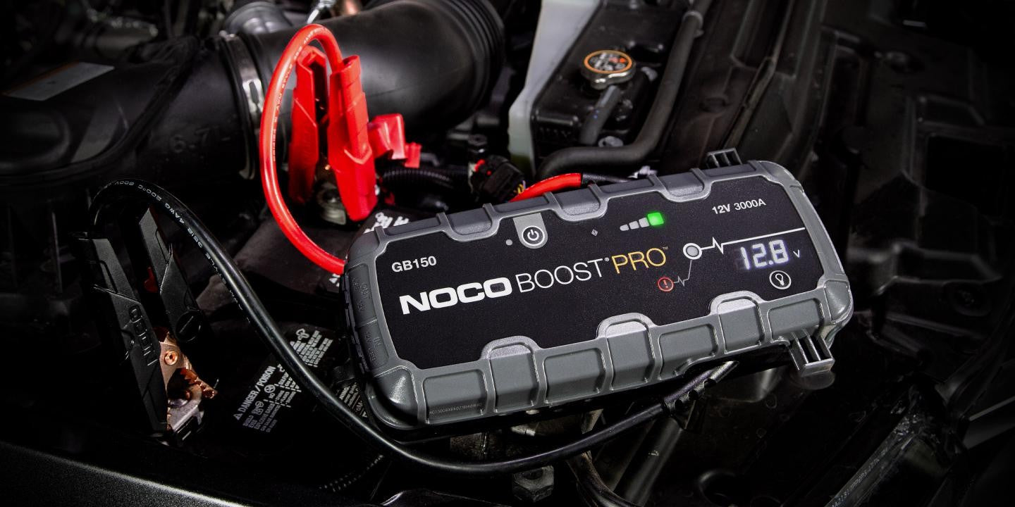 NOCO Genius GB150 Starterbooster – 3000 A Startstrom, 12 V, 88 Wh Li-Ion, USB 2,1 A, IP65