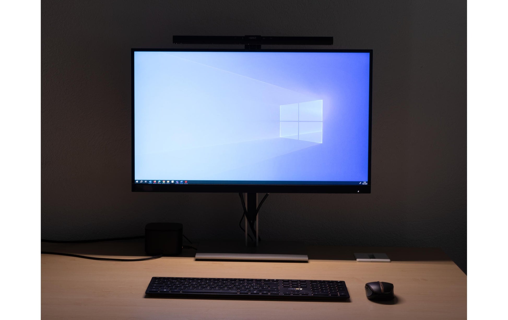 ONIT Monitor-Lichtleiste F01700 – 300 lm, 2800–6500 K (einstellbar), 10 Stufen, USB – Schwarz