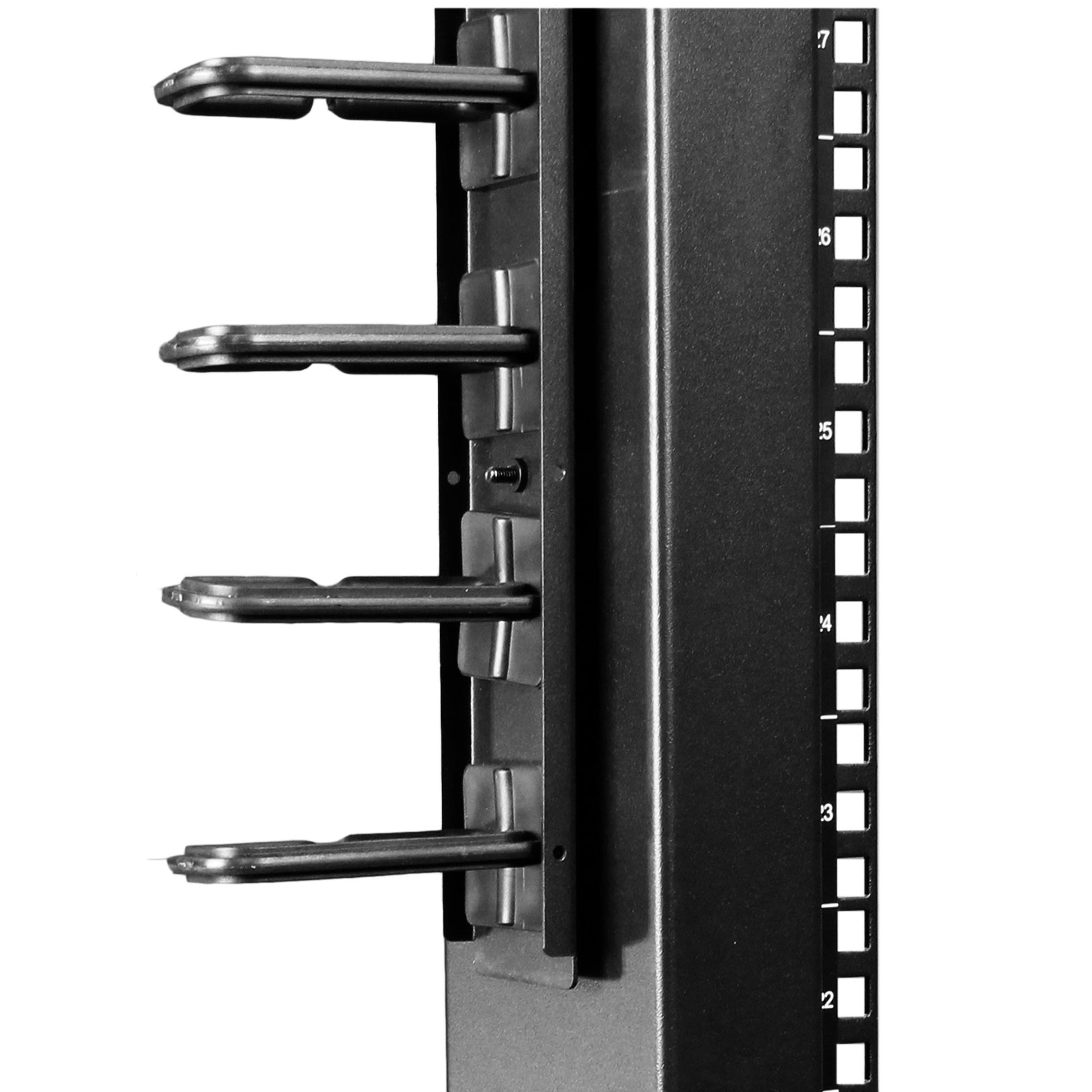 StarTech.com Kabelmanagement-Panel 0U – vertikal, mit D-Haken, schwarz, Stahl, B 863,6 × H 87 × T 50 mm