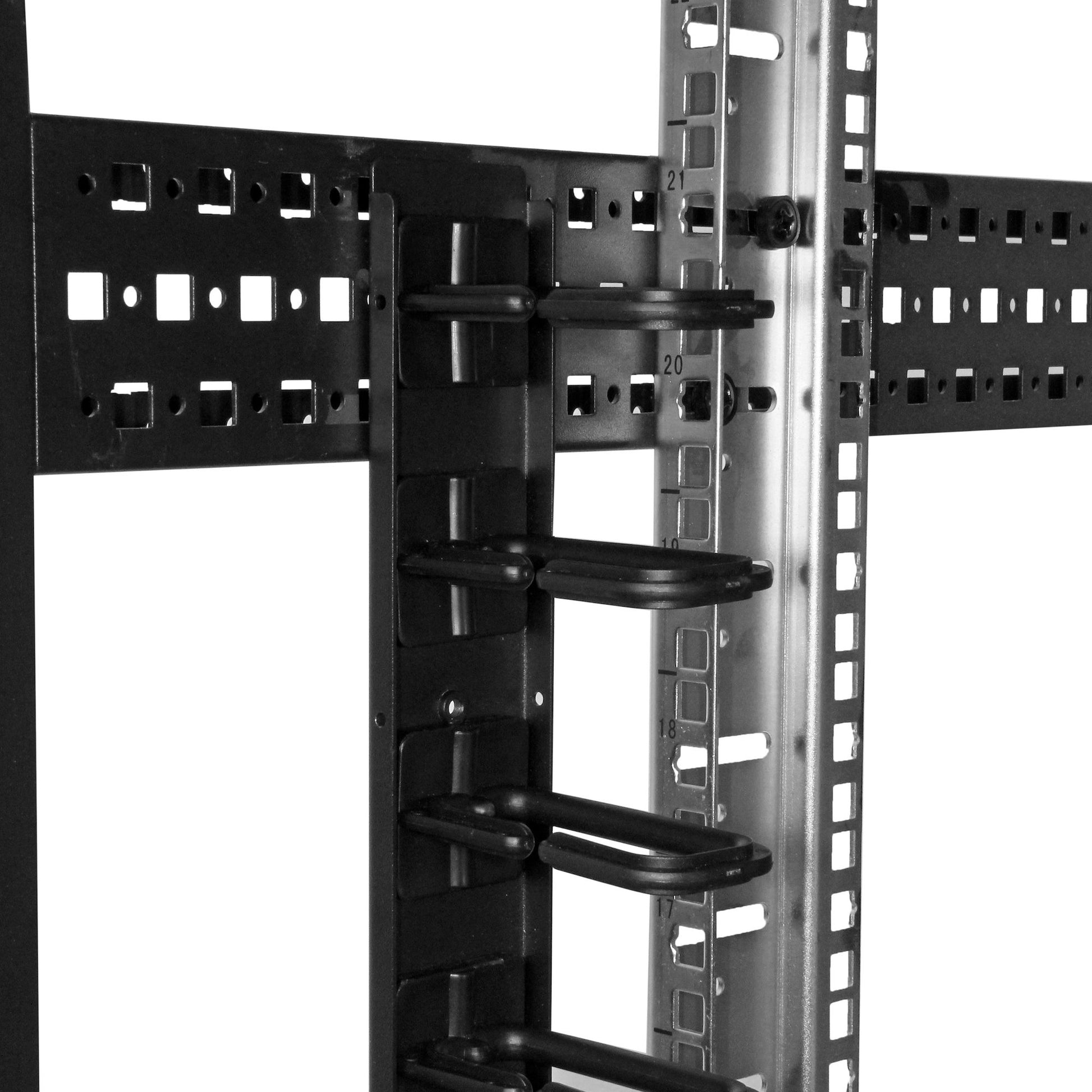 StarTech.com Kabelmanagement-Panel 0U – vertikal, mit D-Haken, schwarz, Stahl, B 863,6 × H 87 × T 50 mm