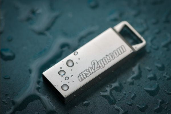disk2go TANK 3.0 – 64 GB USB-Stick, USB 3.0 (40 MB/s lesen, 9 MB/s schreiben), Silber, Schlüsselanhänger
