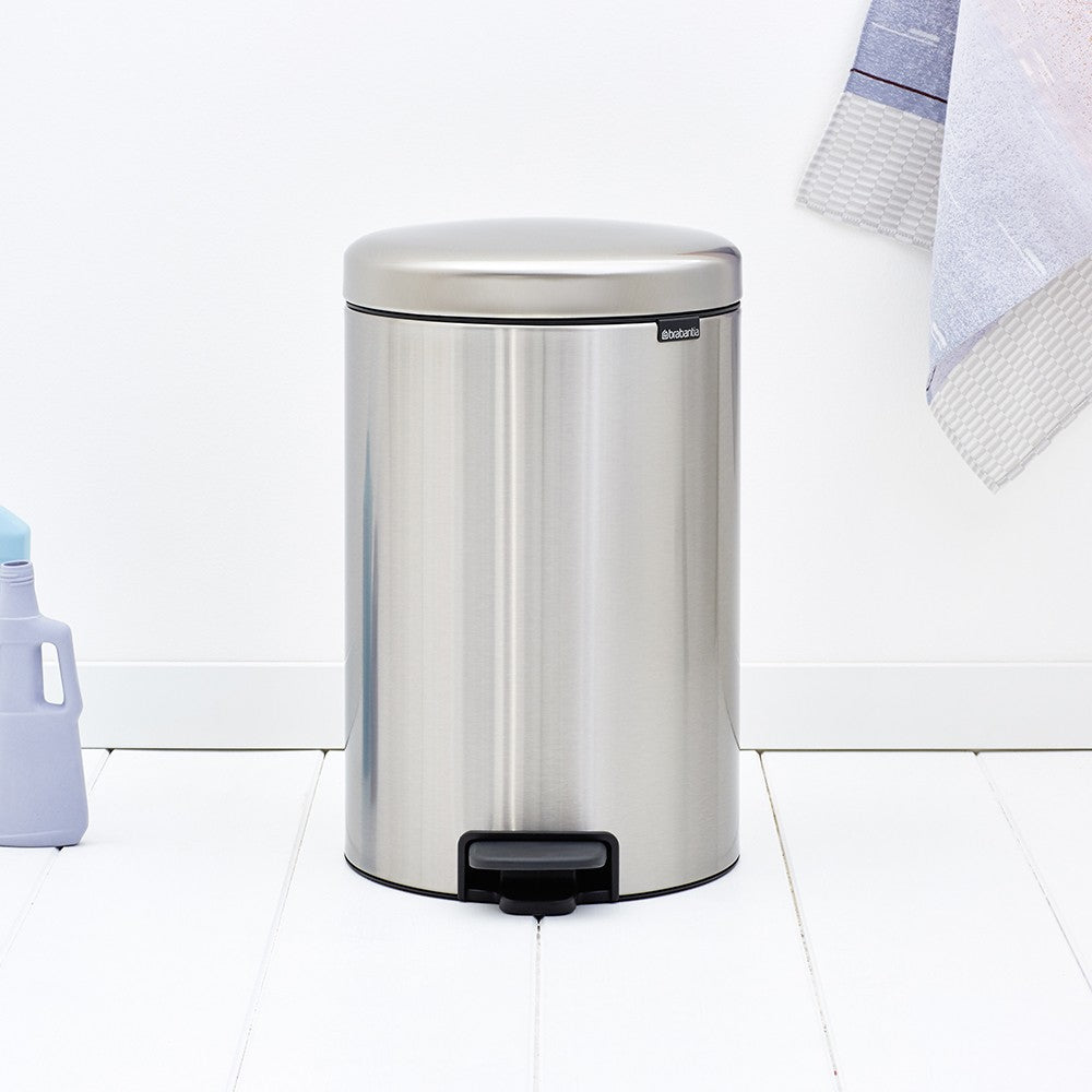 Brabantia NewIcon Papierkorb – 20 l – Edelstahl, silber matt – Ø 290 × H 467 mm