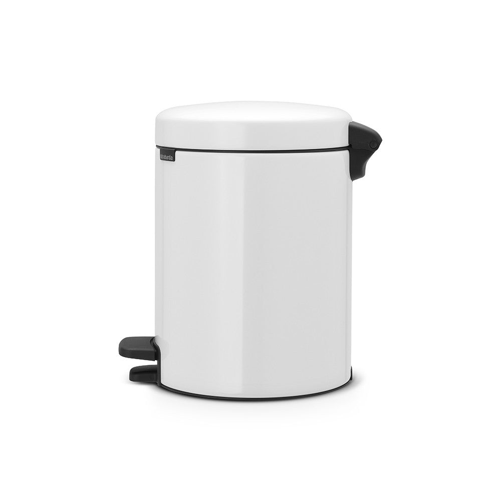 Brabantia NewIcon Treteimer – 5 l – Edelstahl, rund – Weiss – Soft-Close, geruchssicherer Deckel