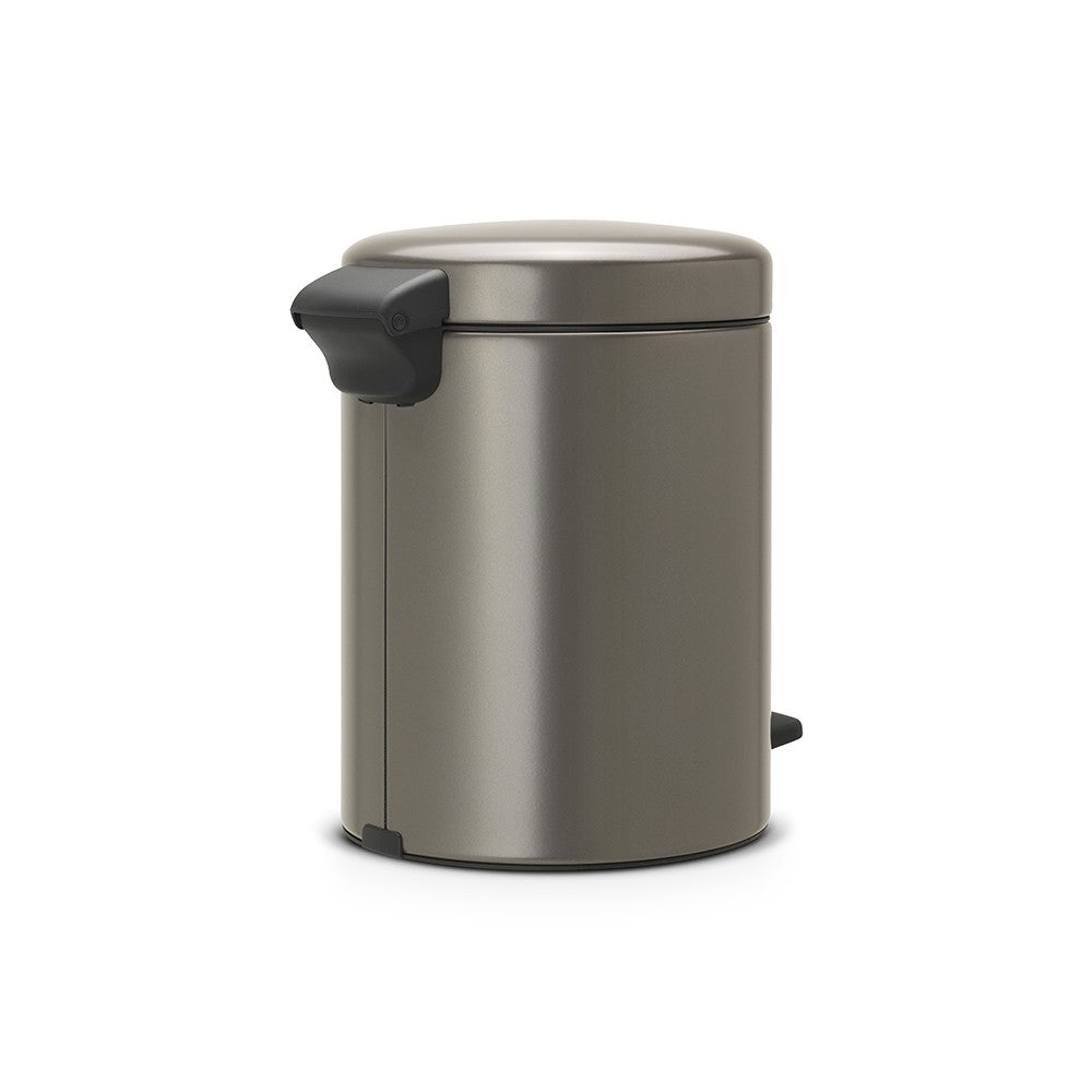 Brabantia NewIcon Treteimer – 5 l – Edelstahl, rund – Soft-Close, Anti-Rutsch-Basis