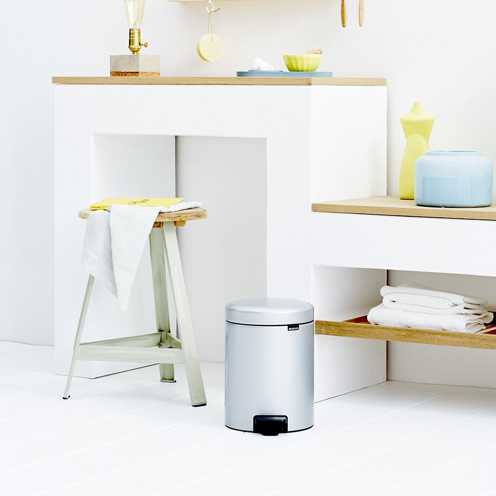 Brabantia newIcon Treteimer – 5 l – Edelstahl, rund – Soft-Close