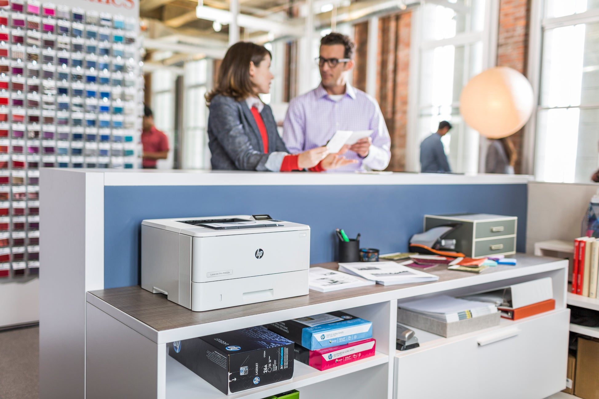 HP LaserJet Pro M402dn – Schwarz-Weiss, A4, Duplex, LAN, USB, 38 Seiten pro Minute, AirPrint, Mopria