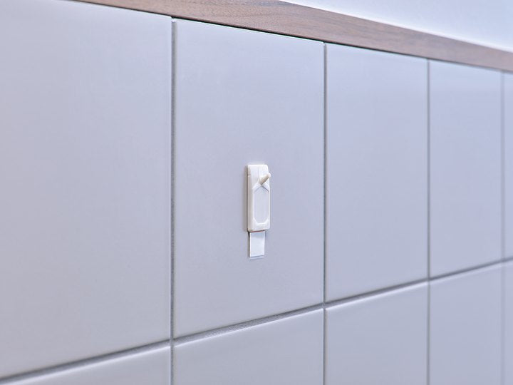 TESA Klebenagel für Fliesen/Metall – bis 2 kg, Weiss, Innen