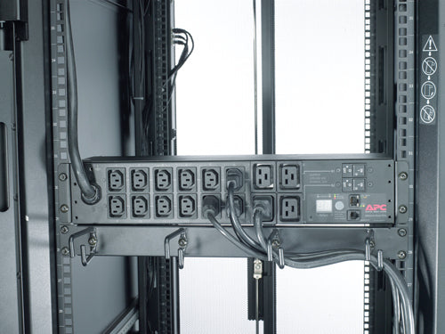 APC Rack-PDU – Überwacht, 1-phasig, 2U, 32 A 208–230 V, 12×C13 + 4×C19, IEC 60309, 3,66 m