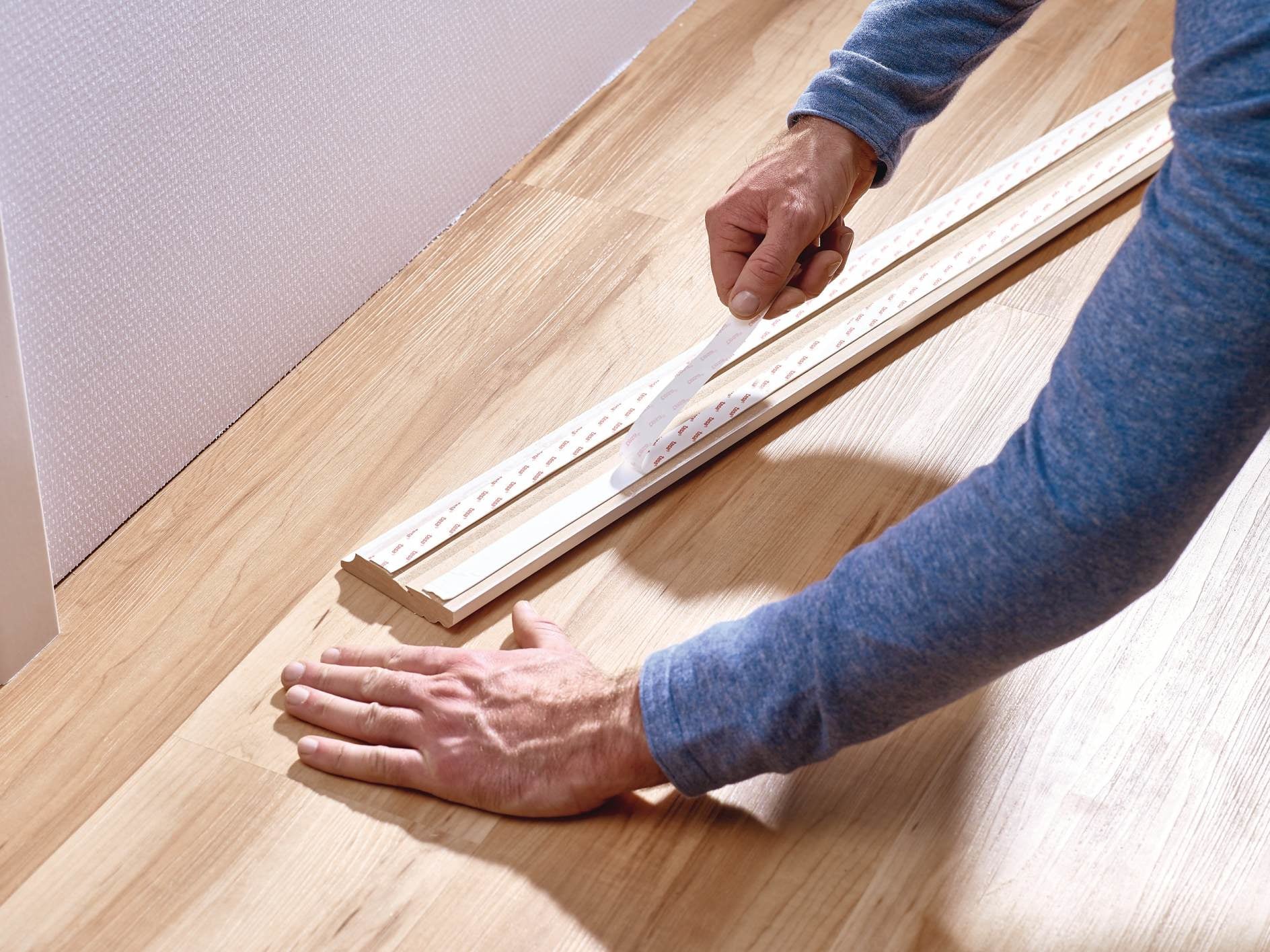 TESA Montageband – 19 mm × 1,5 m, Weiss, für Innen & Aussen
